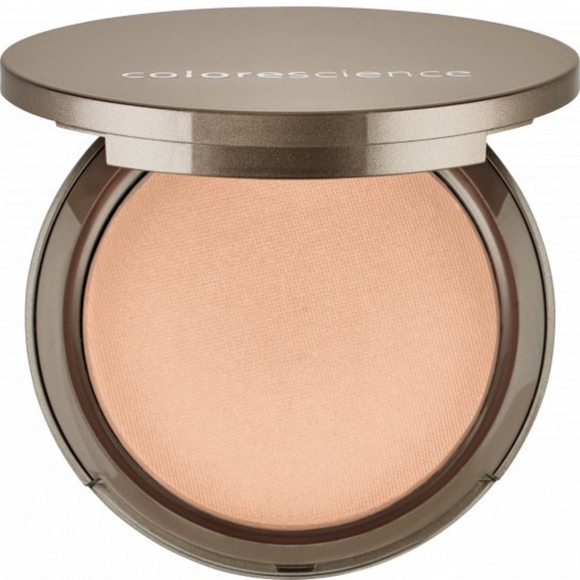 Colorscience Illuminating Pearl Powder - Picture 1 of 2